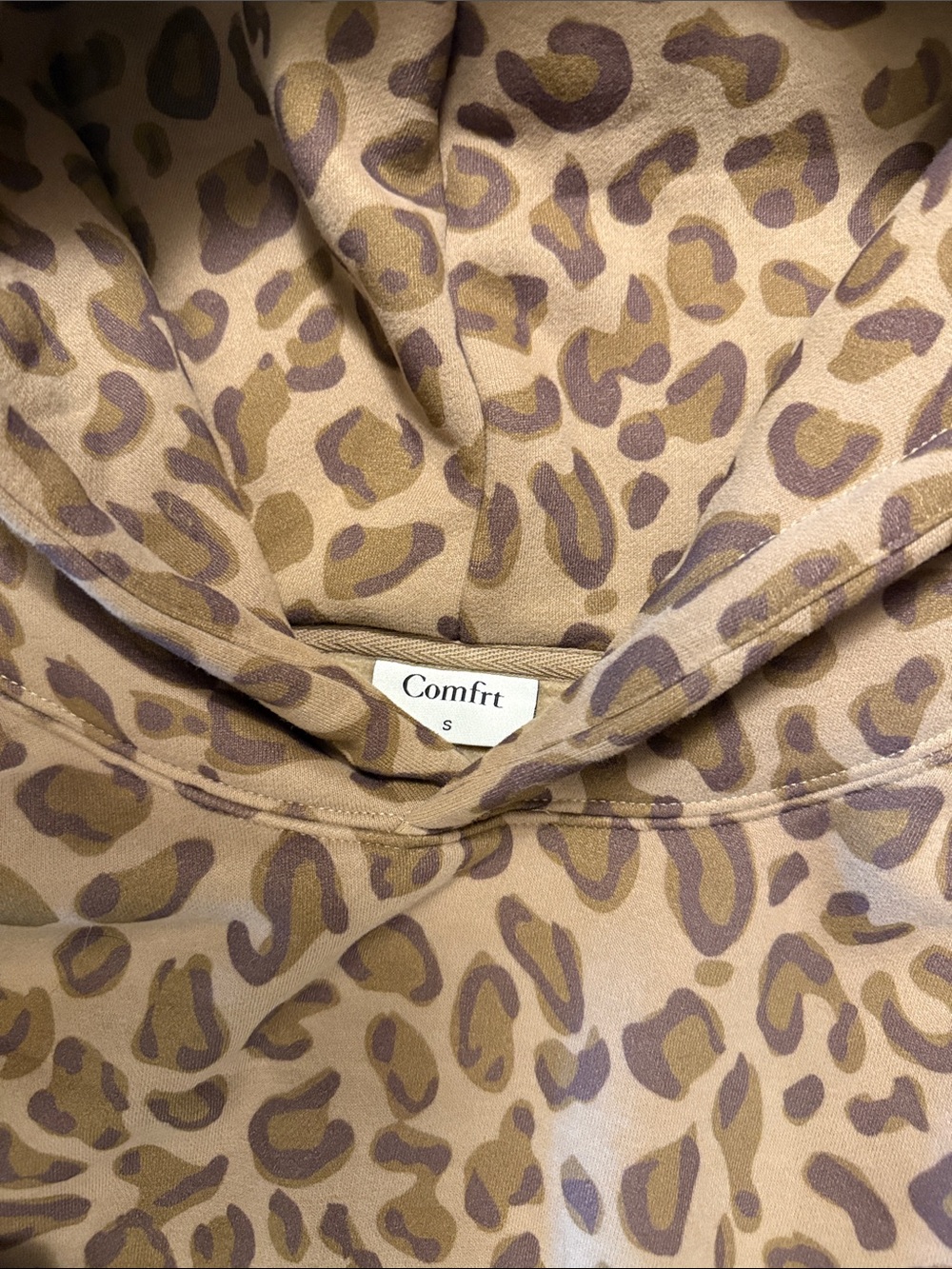 Leopard Print Cozy Pullover - Neutral Tones - Picture 3 of 4